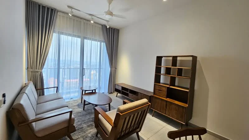 Living features: 3-seater fabric sofa in beige, 2 armchairs with wooden frames, round wooden coffee table, TV console with open shelving and drawers, floor-to-ceiling windows with sheer curtains, light grey walls, recessed downlights, ceiling fan, area rug with geometric pattern, wooden flooring; style: modern; view: city.