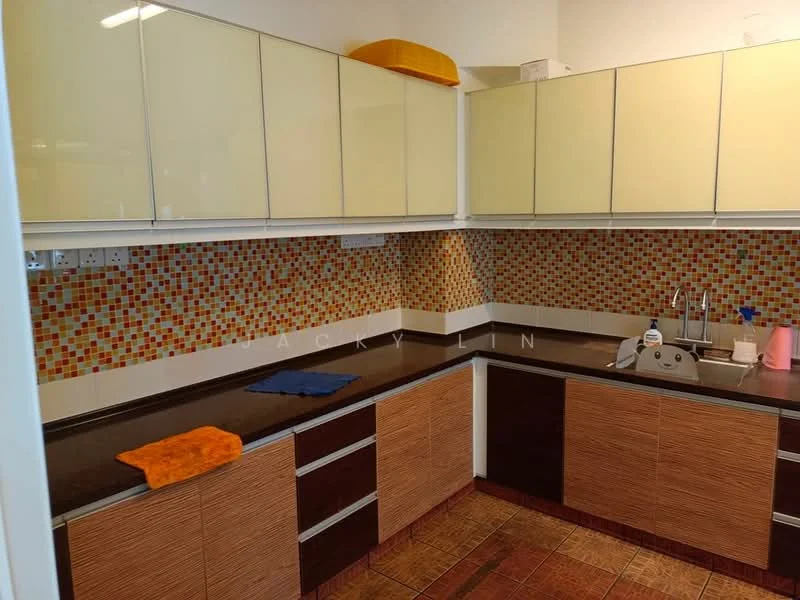 Kitchen features: laminate cabinetry in cream and brown, black countertop, colorful mosaic tile backsplash, single-bowl stainless-steel sink, chrome pull-down faucet, built-in cabinets, kitchen towels in blue and orange, tile flooring in brown, under-cabinet lighting; style: modern.