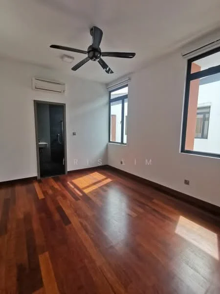Room features: wooden flooring, white painted walls, 5-blade ceiling fan, 1 wall-mounted split AC, floor-to-ceiling windows, black window frames, door leading to bathroom, natural light from windows; style: modern.