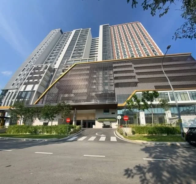 Exterior type: high-rise condominium; features: glass curtain wall, exposed concrete facade, projecting balconies, manicured lawn, mature trees, paved walkway, double-volume main lobby, guard house at entrance, gated entry, surrounded by mature greenery; style: modern.
