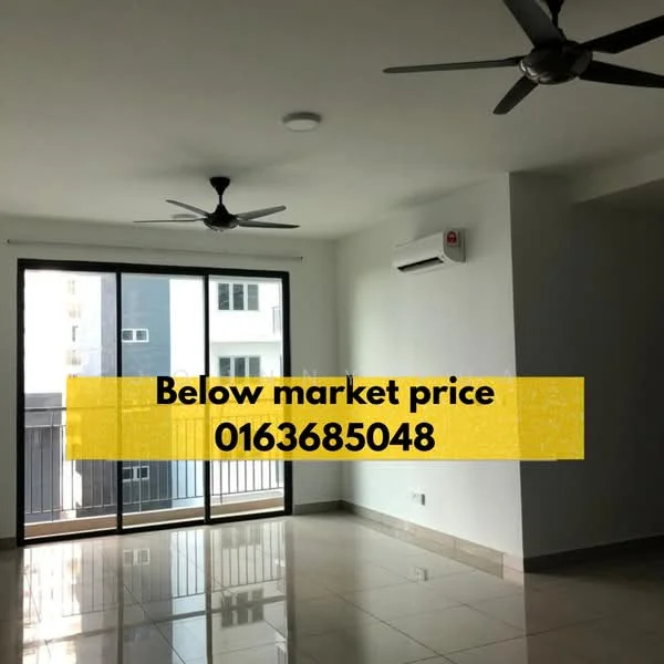 Living features: 2 ceiling fans, 1 wall-mounted split AC, large sliding glass door, floor-to-ceiling windows, white painted walls, cream tiled flooring, recessed ceiling lights, open layout; style: modern.