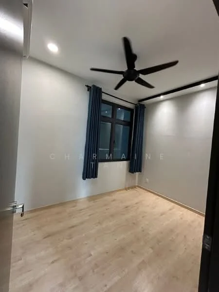 Bedroom features: light wood laminate flooring, grey painted walls, 5-blade ceiling fan with light, floor-to-ceiling window, blue curtains, recessed downlights, neutral decor; style: modern.
