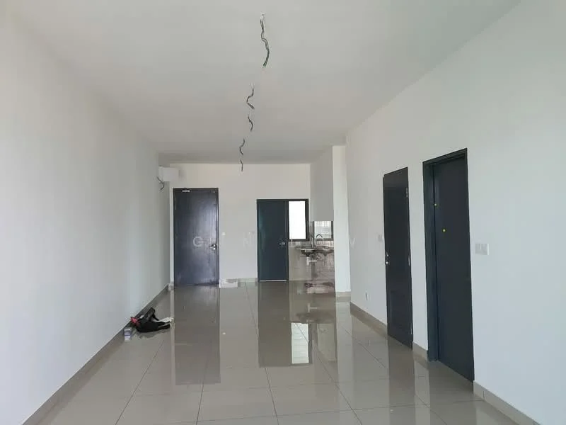 Room features: white painted walls, glossy ceramic tile flooring, recessed downlights, 1 wall-mounted split AC, 2 dark-colored doors, 1 window, open layout, neutral color scheme; style: modern.