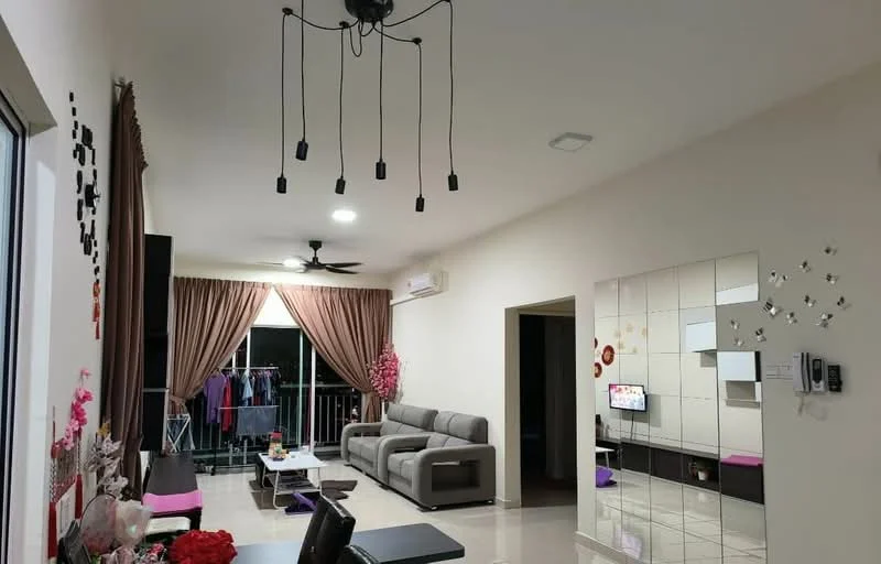 Living features: 3-seater fabric sofa in grey, ceiling fan with light, recessed LED downlights, wall-mounted TV, coffee table, decorative mirror, floor-to-ceiling windows, curtains in beige, tile flooring, air conditioning unit, decorative wall art, open shelving, area rug with geometric pattern; style: modern; view: garden.
