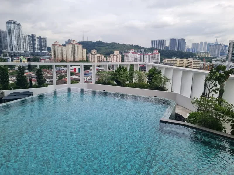 Exterior type: high-rise condominium; features: infinity pool, pool deck with loungers, surrounded by greenery, city skyline view, landscaped garden, modern architectural design; style: modern.