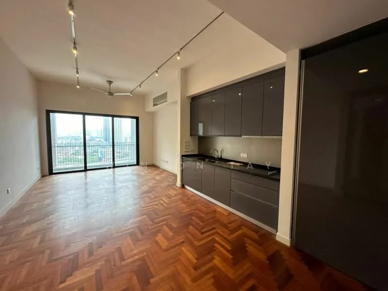 Living features: herringbone parquet wood flooring, white painted walls, recessed downlights, floor-to-ceiling windows, sliding glass door, grey cabinetry, black countertop, kitchen island, ceiling fan; style: modern; view: city.