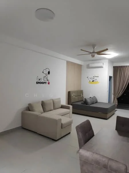 Living features: beige fabric sofa, grey upholstered bed, ceiling fan, wall-mounted air conditioning unit, white painted walls, light grey tile flooring, decorative wall art with Snoopy, curtains, dining table with grey upholstery; style: modern.