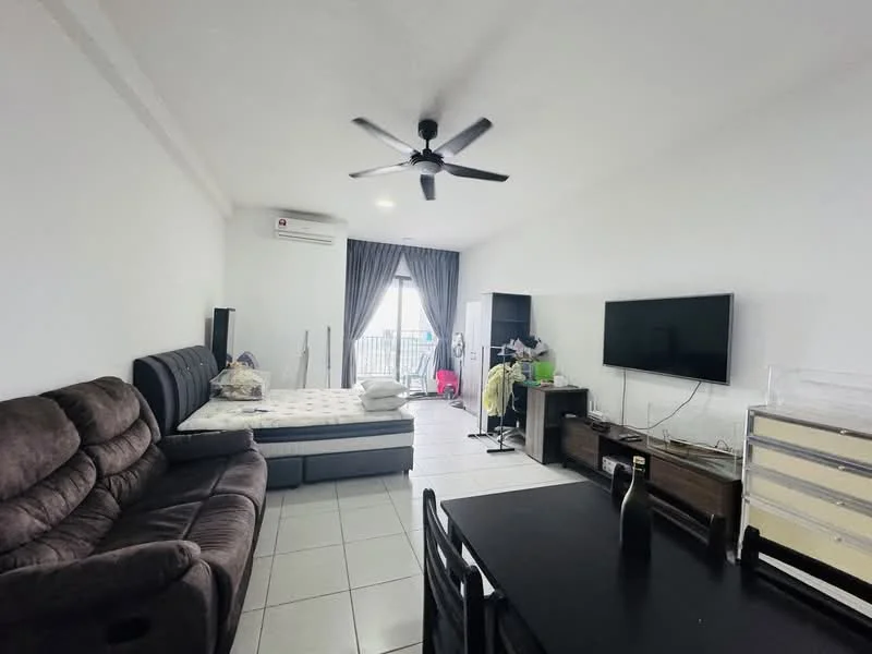 Living features: 5-blade ceiling fan with light, wall-mounted split AC, grey fabric sectional sofa, queen-size bed with mattress, TV console, wall-mounted TV, dining table, tile flooring, floor-to-ceiling windows, curtains, decorative items on furniture; style: modern; view: city.