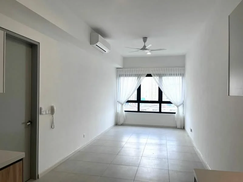 Living features: white painted walls, tile flooring, 5-blade ceiling fan with light, floor-to-ceiling windows, sheer curtains, air conditioning unit, telephone wall socket; style: modern; view: city.