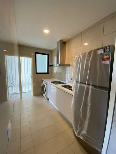 Kitchen features: white cabinetry, stainless-steel fridge, built-in oven, 4-burner gas hob, stainless-steel range hood, single-bowl stainless-steel sink, chrome pull-down faucet, ceramic tile flooring, white tiled backsplash, window with view to balcony, recessed downlights, laundry area with washing machine; style: modern.