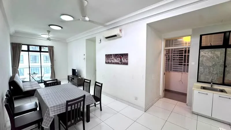 The Platino Serviced Apartment, Taman Bukit Mewah, Tampoi — view 1 of 5 in Taman Bukit Mewah — for Sale
