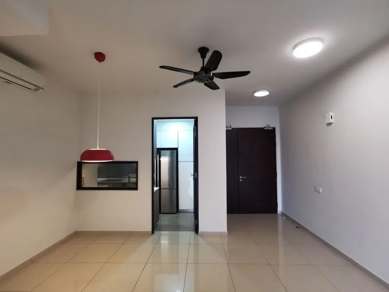 Room features: white painted walls, polished ceramic tile flooring, 5-blade ceiling fan with light, recessed LED downlights, pendant lamp, sliding glass door, door with handle, air conditioning unit; style: modern.