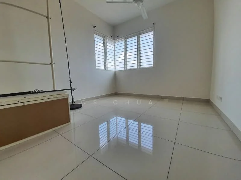 Room features: white painted walls, glossy ceramic tile flooring, ceiling fan, sliding windows with horizontal slats, natural light from windows, neutral color scheme, corner location with multiple windows; style: modern; view: city.