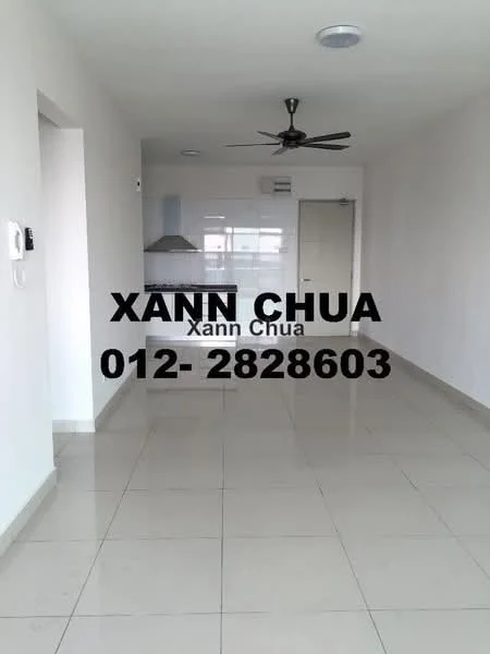 Living features: white painted walls, polished tile flooring, 5-blade ceiling fan, wall-mounted air conditioning unit, kitchen area with hood, open layout, large windows, neutral color scheme; style: modern.