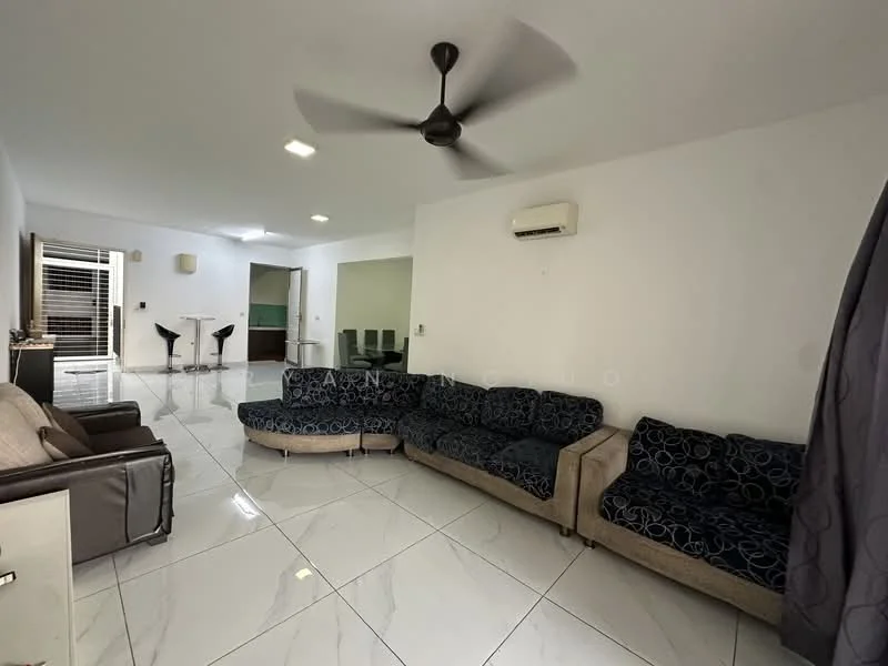 Living features: L-shape sectional sofa in dark fabric, 2-seater fabric sofa in beige, coffee table, wall-mounted TV, marble tile flooring, white painted walls, 5-blade ceiling fan with light, 1 wall-mounted split AC, recessed LED downlights, curtains, open layout to dining area; style: modern.