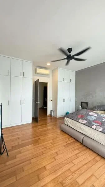 Bedroom features: wooden flooring, grey accent wall, white built-in wardrobes, queen-size bed with patterned bedding, 5-blade ceiling fan, wall-mounted air conditioning unit, door leading to hallway, dark wood door, black chair, small trash bin; style: modern.