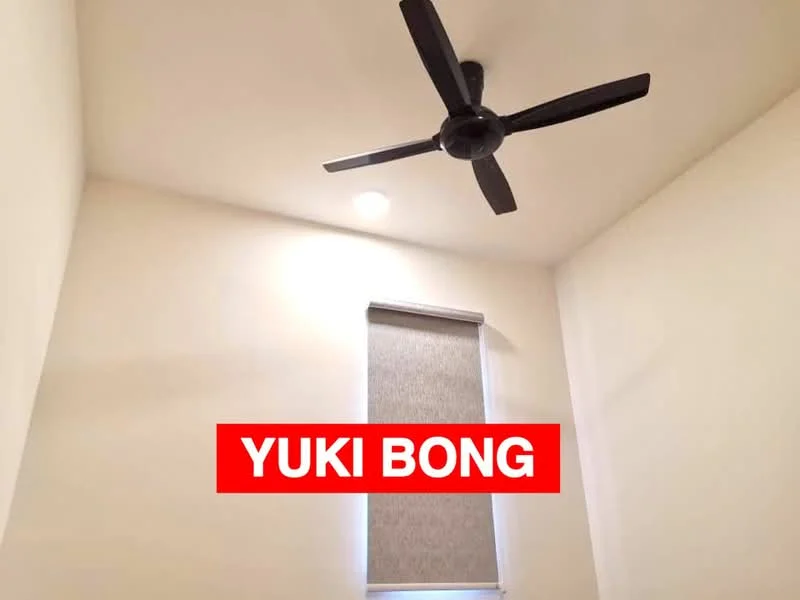 Room features: white painted walls, ceiling fan, roller blinds, recessed downlight.