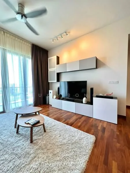 Living features: wood flooring, 5-blade ceiling fan with light, wall-mounted TV, white TV console, grey wall-mounted shelves, coffee table, area rug with geometric pattern, floor-to-ceiling windows with sheer curtains, curtains in dark brown, decorative items on console; style: modern; view: city.