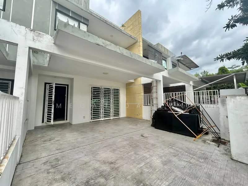 Exterior type: linked terrace house; features: concrete driveway, white painted facade, yellow accent wall, covered porch area, metal grilles on windows, open space in front, partially shaded area, surrounded by greenery; style: modern.