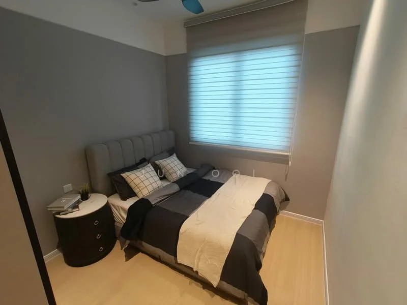 Bedroom features: queen-size bed with upholstered headboard, bedding in grey and white, 2 bedside pillows, nightstand with 2 drawers, table lamp on nightstand, light wood flooring, grey painted walls, roller blinds on window, ceiling fan, decorative wall art; style: modern.