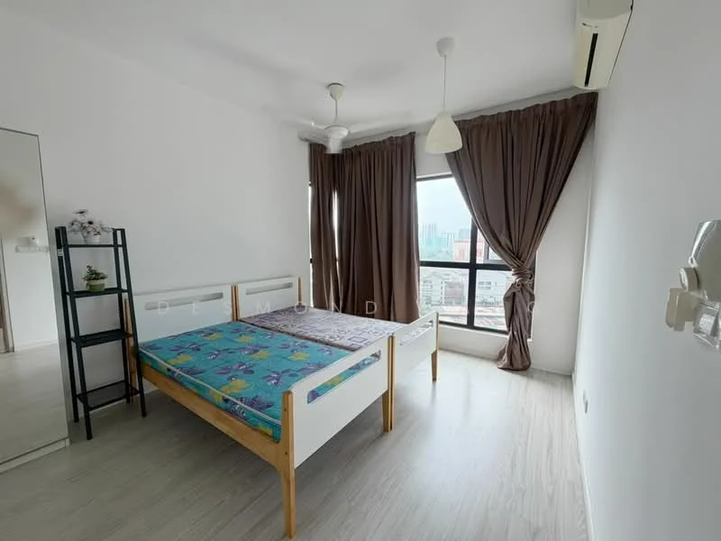 Bedroom features: two single beds with colorful bedspreads, wooden bed frames, floor-to-ceiling window, city view, brown curtains, ceiling fan, light fixture, laminate flooring, mirror on the wall, wall-mounted air conditioning unit; style: modern; view: city.