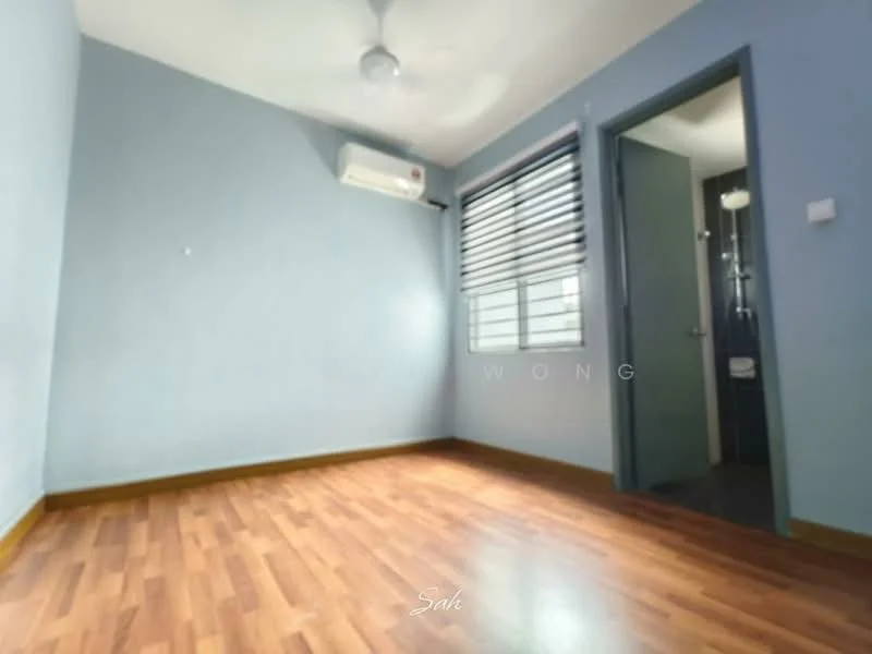 Room features: light blue painted walls, wooden flooring, 1 wall-mounted split AC, ceiling fan, window with horizontal blinds, door leading to bathroom, corner of room visible, no visible furniture; style: modern.