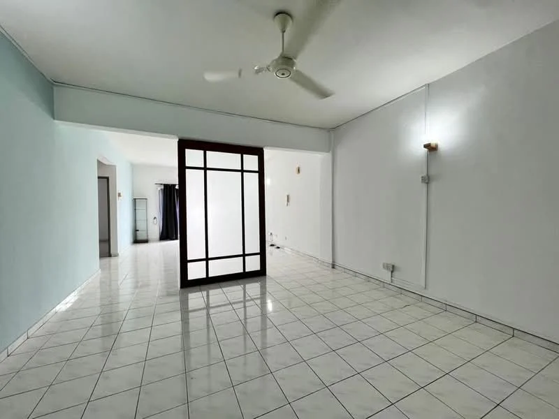 Living features: white painted walls, tile flooring, ceiling fan, sliding glass door, natural light from windows, light fixture on wall, open layout, neutral color scheme; style: minimalist. Room features: white painted walls, tile flooring, natural light from windows.