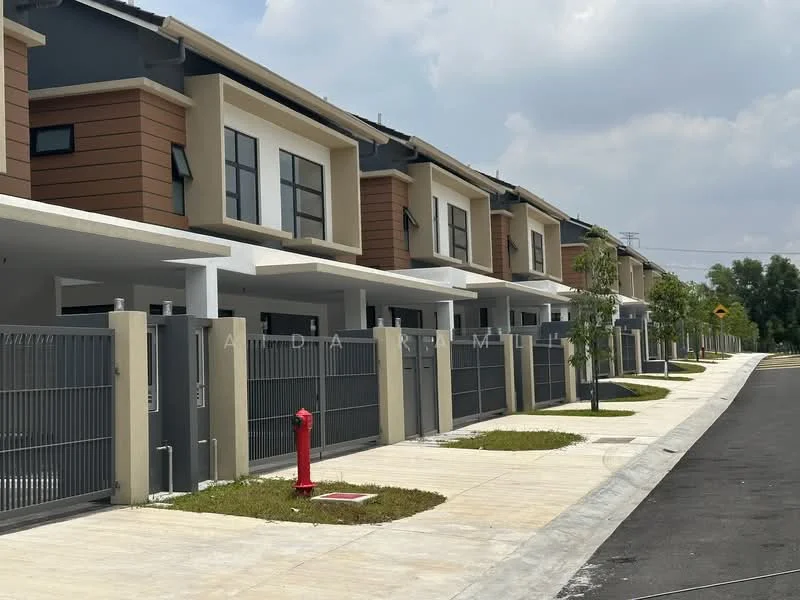 Exterior type: linked terrace house; features: two-storey building, cream painted facade, brown accent panels, flat roof, manicured lawn, paved walkway, fenced front yard, visible fire hydrant, street signage, sidewalk, driveway access; style: modern.