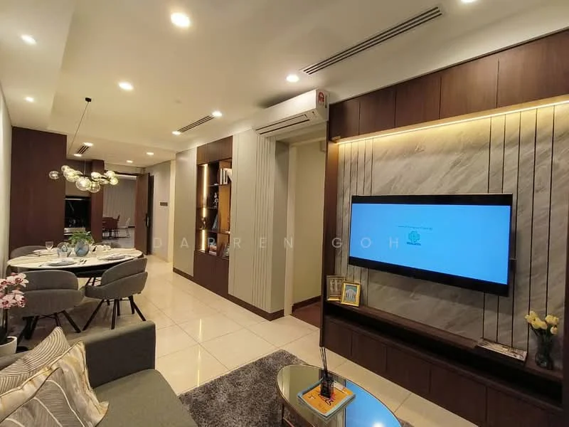 Living features: grey fabric sofa, round coffee table, wall-mounted TV, wooden TV console, recessed downlights, decorative wall paneling, marble accent wall, artificial plant in ceramic pot, open shelving unit, dining area with round table, upholstered dining chairs, floor tiles with glossy finish; style: modern.