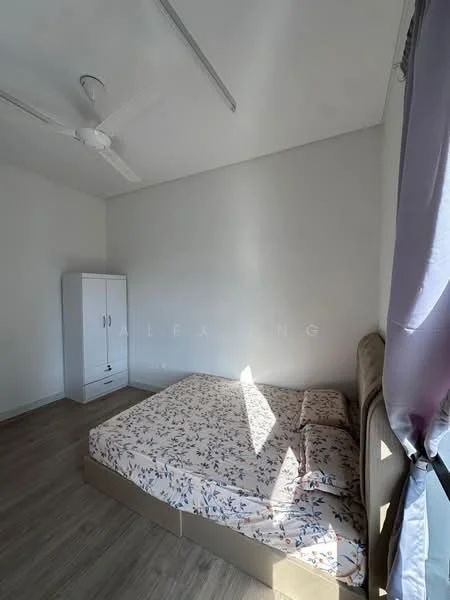 Bedroom features: queen-size bed with floral bedding, upholstered headboard, white painted walls, laminate flooring, 5-blade ceiling fan, built-in wardrobe with white finish, natural light from window, curtains, nightstand with drawer; style: modern.