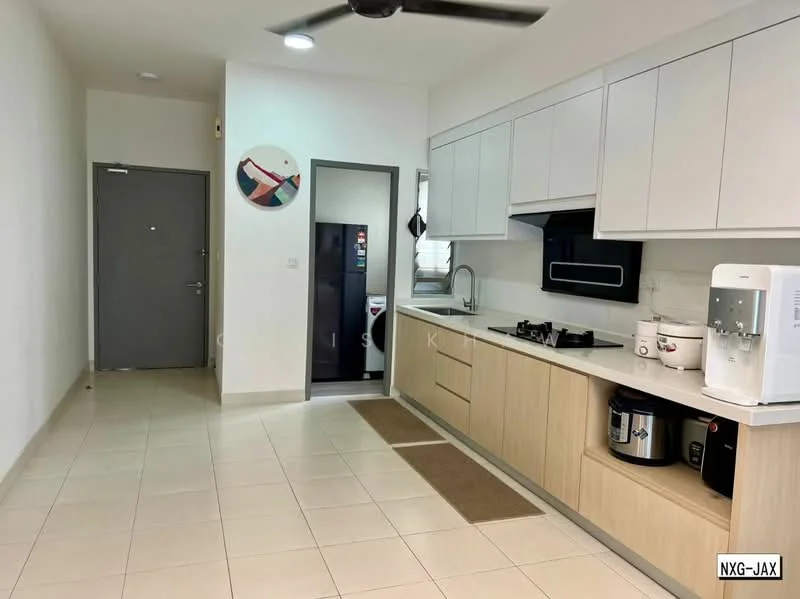Kitchen features: white cabinets, light wood cabinetry, black countertop, stainless-steel gas hob, built-in oven, stainless-steel sink, chrome pull-down faucet, refrigerator, tile flooring, ceiling fan, wall-mounted cabinets, neutral wall color, window with blinds; style: modern.