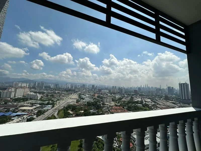 Room view: city.