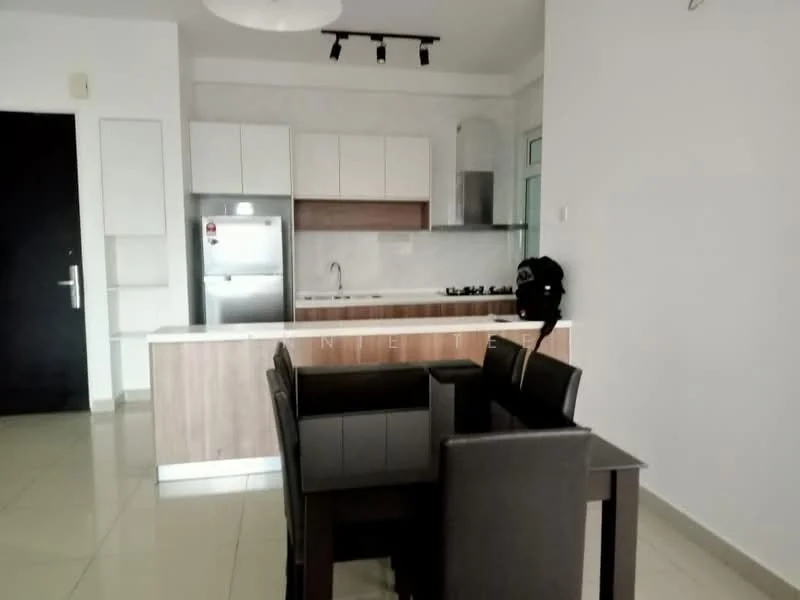 Kitchen features: white cabinetry, stainless-steel fridge, built-in oven, 4-burner gas hob, grey marble backsplash, countertop with overhang, single-bowl stainless-steel sink, chrome pull-down faucet; style: modern. Dining features: 6-seater dining table, black upholstered dining chairs; style: modern.