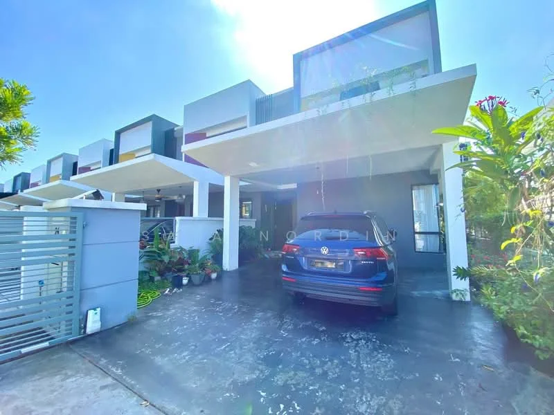 Exterior type: linked terrace house; features: flat roof, white painted facade, black accent panels, car porch with awning, manicured landscaping, paved driveway, garden area with plants, multiple storeys, large windows, modern design; style: modern.