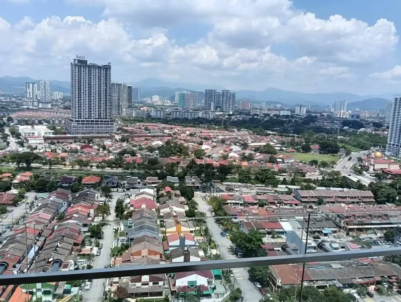 Exterior type: high-rise condominium; features: city skyline view, surrounded by residential areas, various building heights, greenery in the foreground, urban landscape, mountain view in the background; style: modern.
