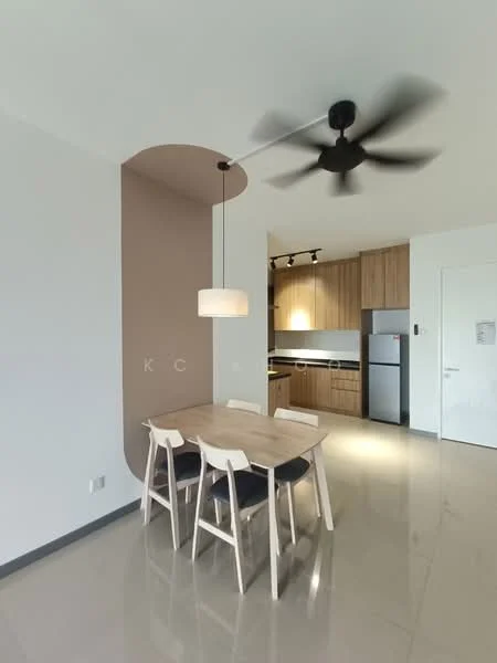 Dining features: 4-seater wooden dining table, white dining chairs, pendant lamp, 5-blade ceiling fan, cream painted walls, light grey floor tiles, kitchen cabinetry in wood, stainless-steel fridge, built-in kitchen appliances; style: modern.