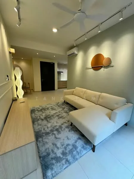 Living features: 3-seater fabric sofa in cream, coffee table, TV console, area rug with geometric pattern, 5-blade ceiling fan, recessed downlights, wall-mounted decor, light-colored walls, tile flooring; style: modern.