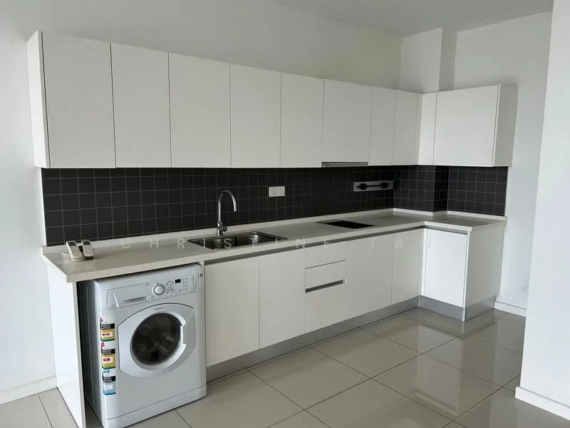 Kitchen features: white flat-panel cabinets, black tiled backsplash, stainless-steel single-bowl sink, chrome pull-down faucet, built-in oven, ceramic cooktop, front-load washing machine, grey quartz countertop, polished ceramic tile flooring, recessed downlights; style: modern.