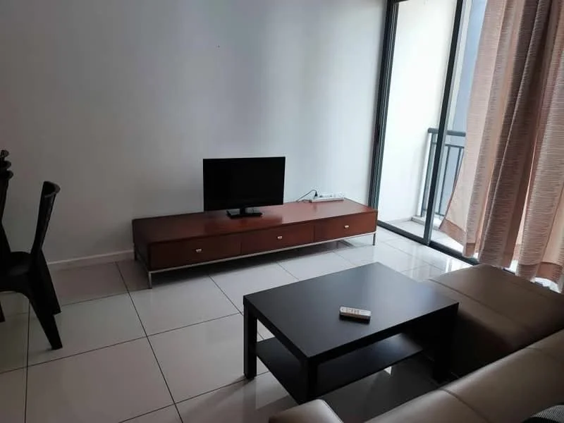 Living features: light-coloured walls, glossy white tile flooring, sofa in beige, black coffee table, wooden TV console, flat-screen TV, floor-to-ceiling windows, sheer curtains, balcony access; style: modern.