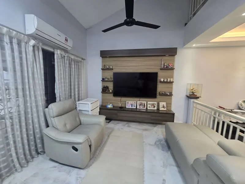 Living features: light grey walls, marble tile flooring, 5-blade ceiling fan with light, large flat-screen TV mounted on wall, wooden TV console with shelves, cream-colored area rug, two-seater grey leather sofa, recliner chair in light grey, sheer curtains, decorative items on shelves; style: modern.