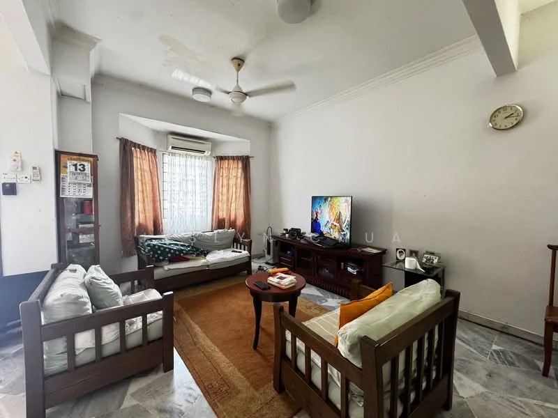 Living features: 3-seater fabric sofa in light green, 2-seater wooden sofa with cushions, wooden coffee table, wall-mounted TV, TV console with storage, area rug with geometric pattern, ceiling fan, window with sheer curtains, light brown walls, marble flooring, decorative wall clock; style: traditional.