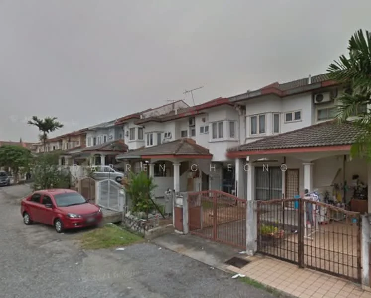 Exterior type: linked terrace house; features: two-storey linked terrace, red tiled roof, white painted facade, front porch with tiled flooring, metal gate, fenced yard, driveway with gravel, mature palm trees, visible air conditioning units, balconies on upper floor; style: modern.