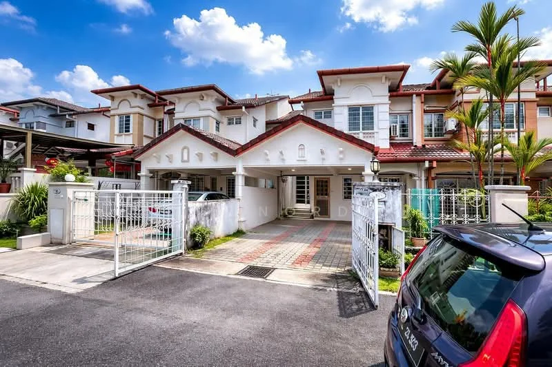 Exterior type: linked terrace house; features: white painted facade, red tiled roof, paved driveway, manicured lawn, tropical landscaping, double-volume entrance, security gate, car porch with awning, surrounded by greenery, two-storey structure, front porch area; style: modern.