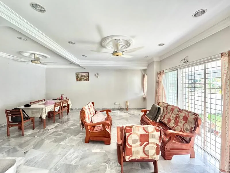 Living features: marble flooring, white painted walls, tray ceiling, 5-blade ceiling fan with light, 2-seater fabric sofa with patterned upholstery, 3-seater wooden sofa with patterned upholstery, coffee table, dining table with chairs, curtains on windows, floor-to-ceiling windows, natural light from windows; style: modern; view: garden.