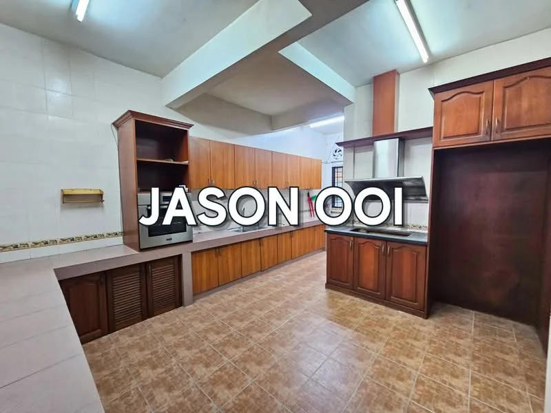Kitchen features: wood cabinetry, stainless-steel oven, built-in microwave, ceramic tile flooring, white tiled walls, countertop with backsplash, kitchen island, double-basin sink, exhaust hood, recessed lighting; style: traditional.