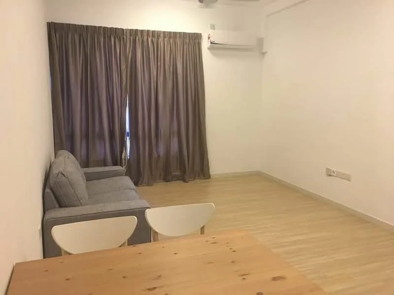 Living features: grey fabric sofa, wooden dining table, white dining chairs, light wood flooring, white painted walls, brown curtains, wall-mounted split AC, recessed lighting; style: modern.