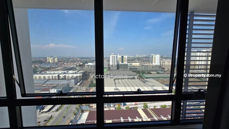Room view: city.