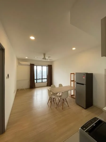 Living features: light wood flooring, white painted walls, recessed downlights, 5-blade ceiling fan, floor-to-ceiling windows, sheer curtains, dining table with 4 chairs, stainless-steel fridge, air conditioning unit; style: modern; view: city.