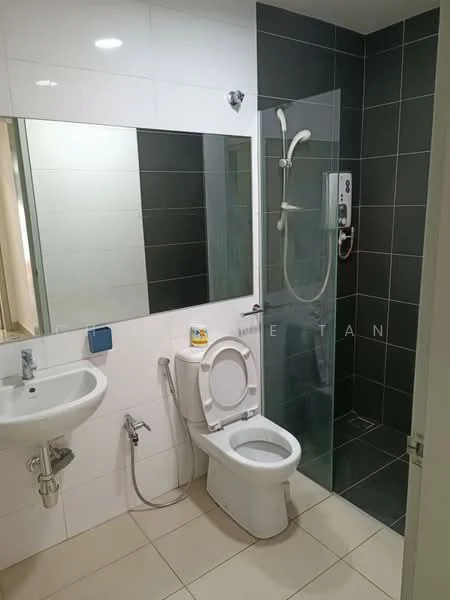 Bathroom features: white ceramic toilet, chrome basin mixer faucet, wall-mounted sink, glass shower enclosure, rain shower head, handheld shower, white tiled walls, dark grey tiled walls, light beige floor tiles, built-in shower shelf, toilet paper holder, mirror above sink; style: modern.