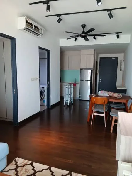 Living features: dark wood flooring, white painted walls, 5-blade ceiling fan with light, wall-mounted split AC, sofa, dining table with chairs, refrigerator, kitchen cabinetry, open layout, area rug with geometric pattern, track lighting; style: modern.